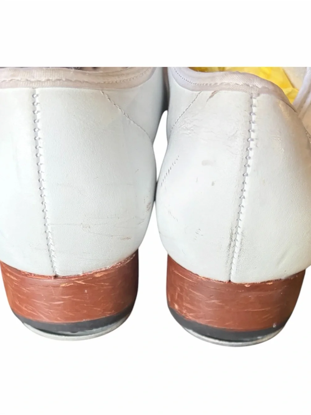 Girls clogging shoes size 5.5 Steven Stompers